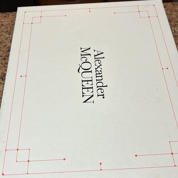 Alexander McQueen Tread Heeled Patent Leather Chelsea Boot NEW EU 36.5 US 6.5 - Picture 14 of 14